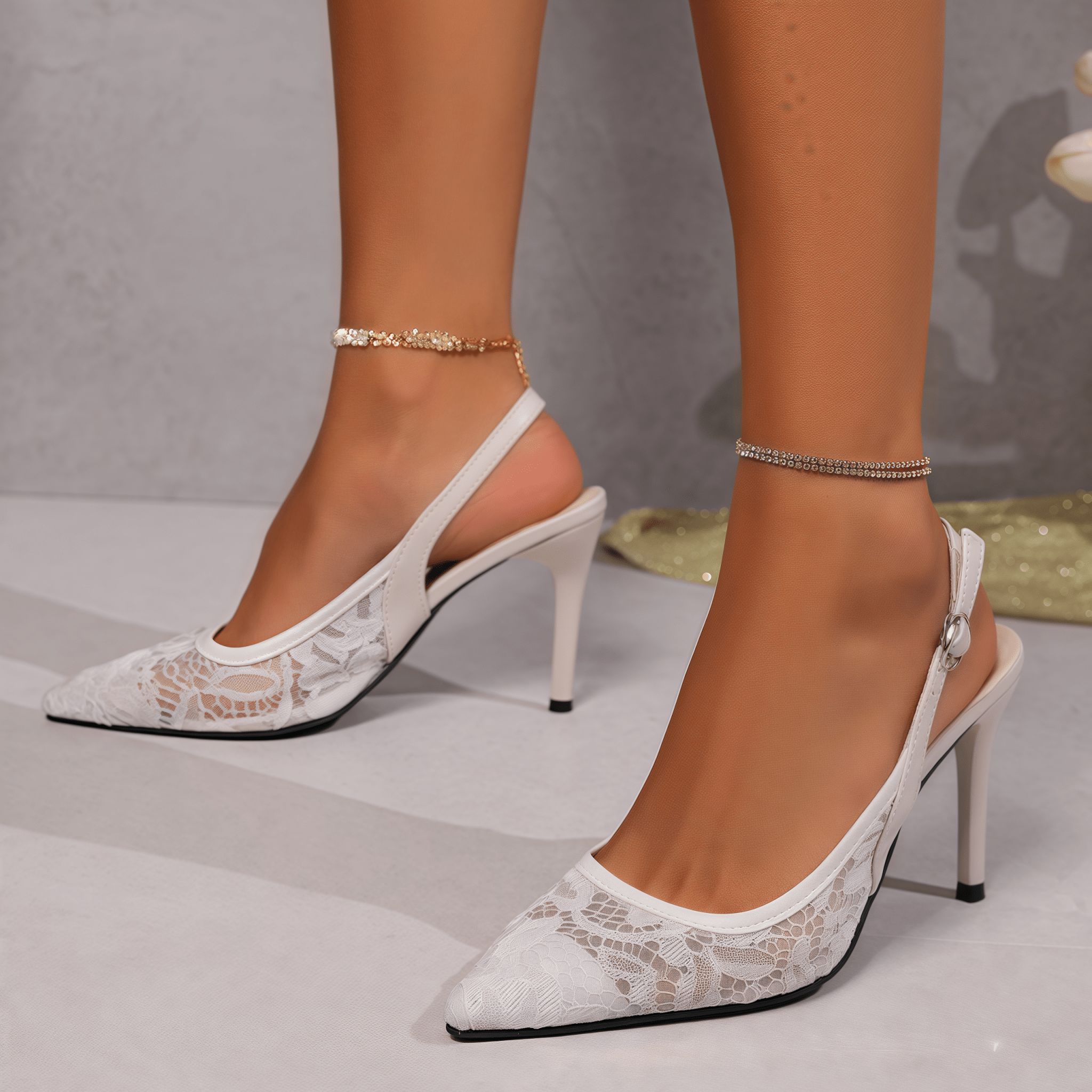 Aiguille Lacée Heels