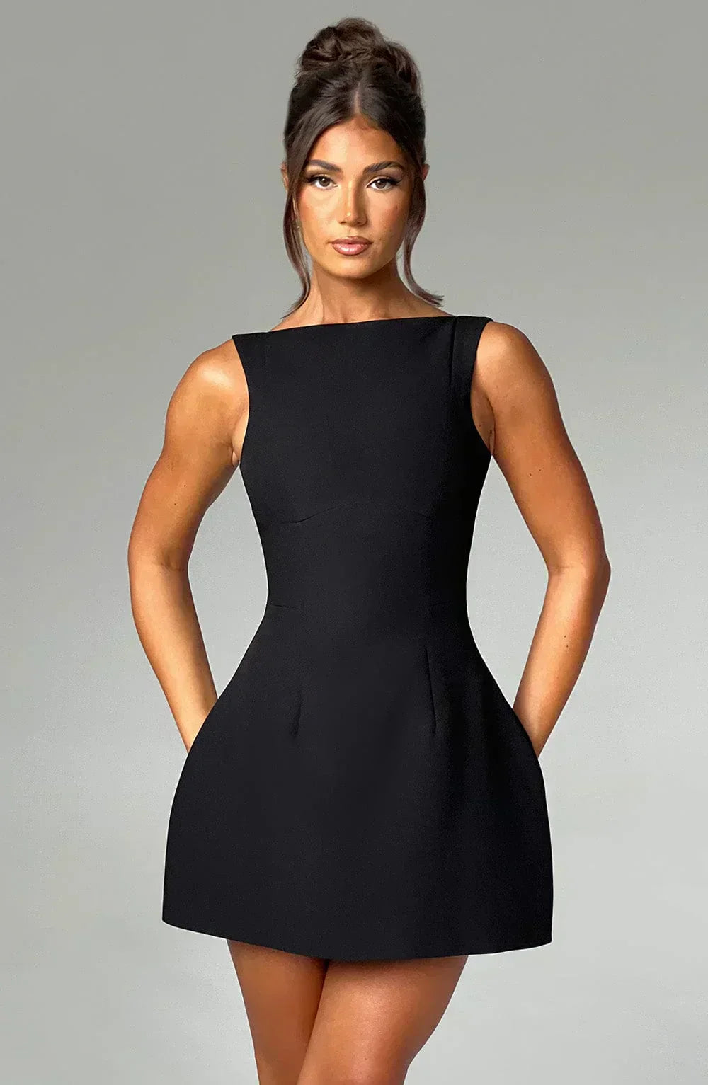 LÁ BELLE Mini Dress