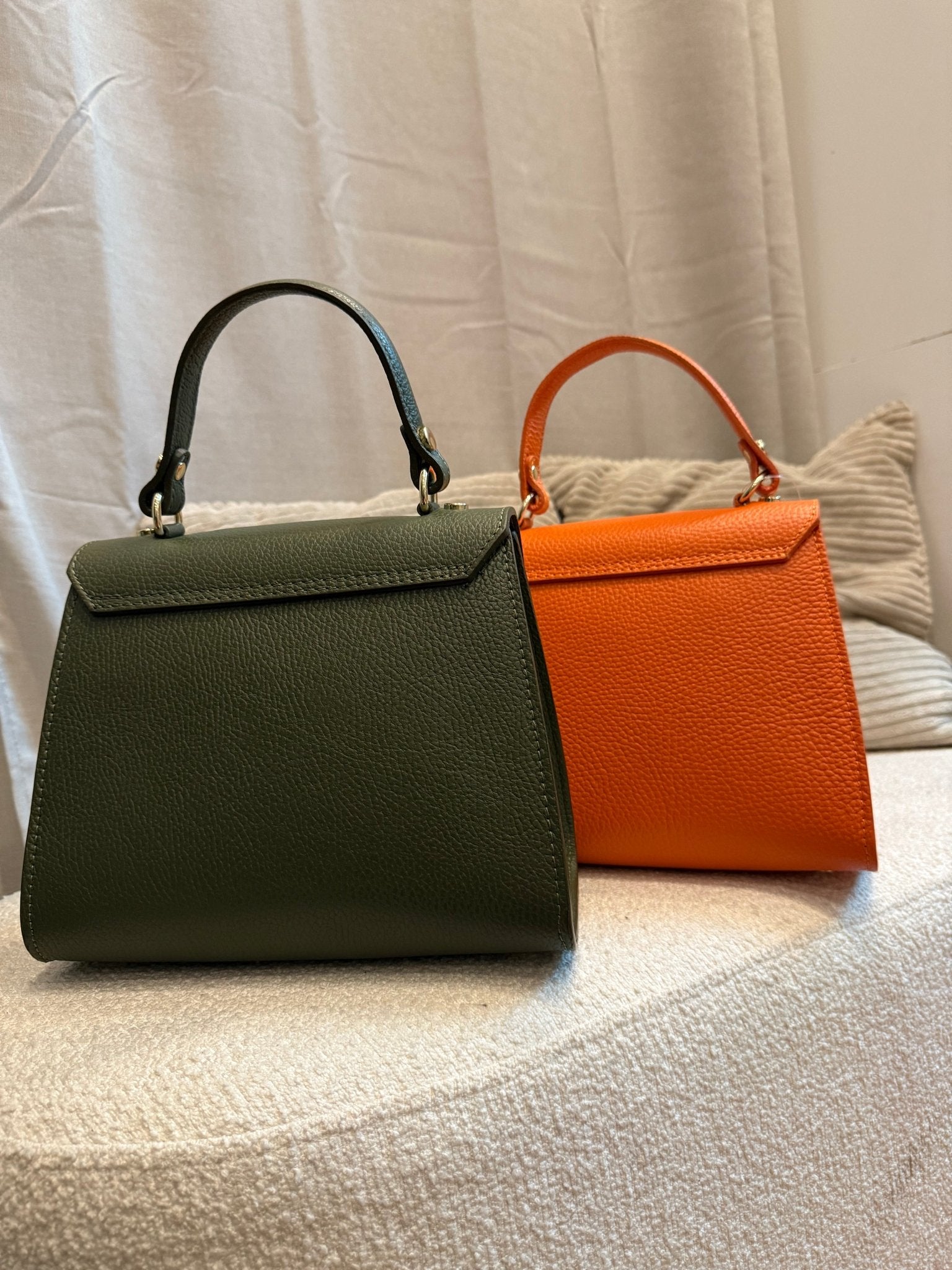Basics Ledertasche