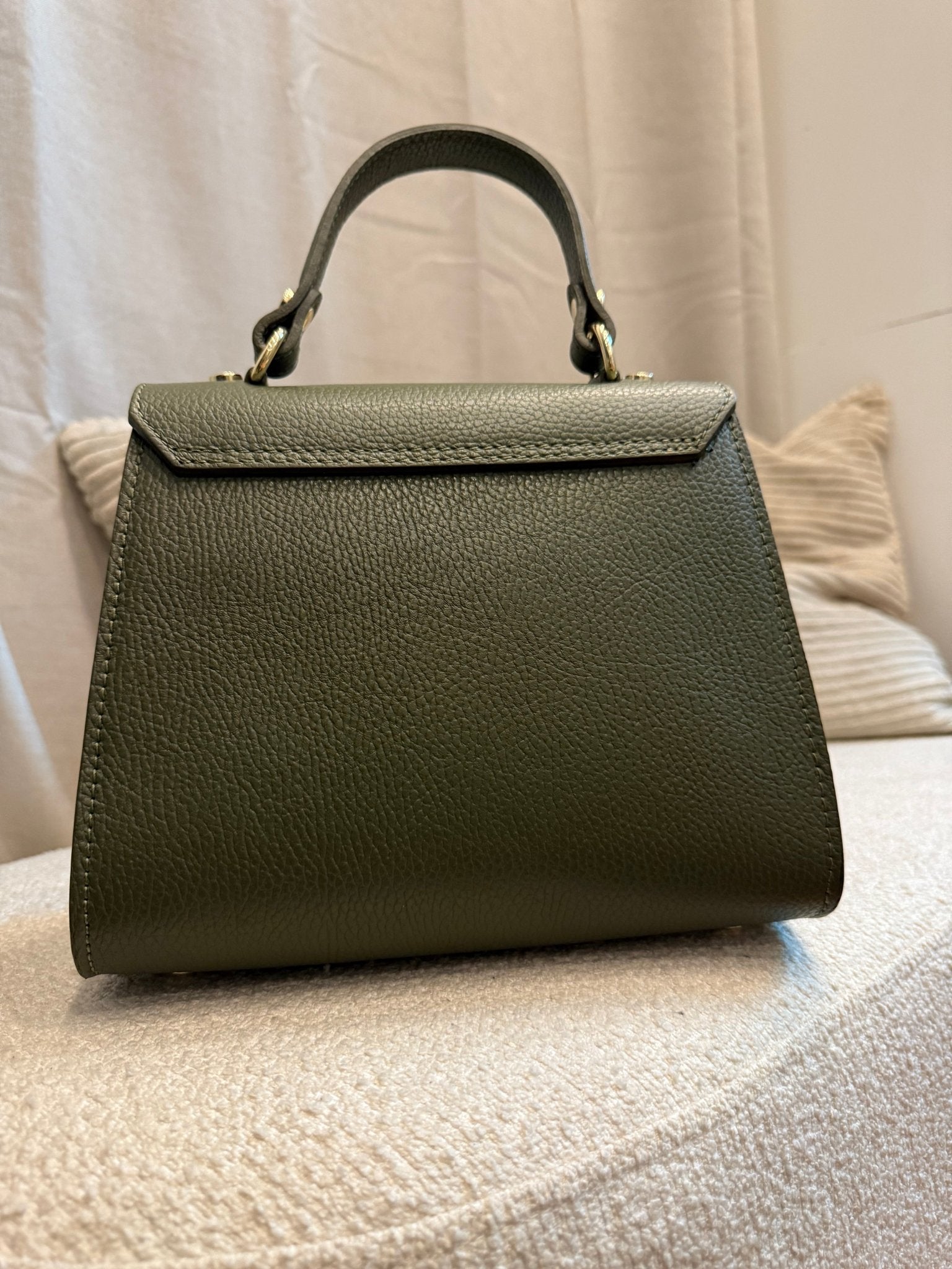 Basics Ledertasche