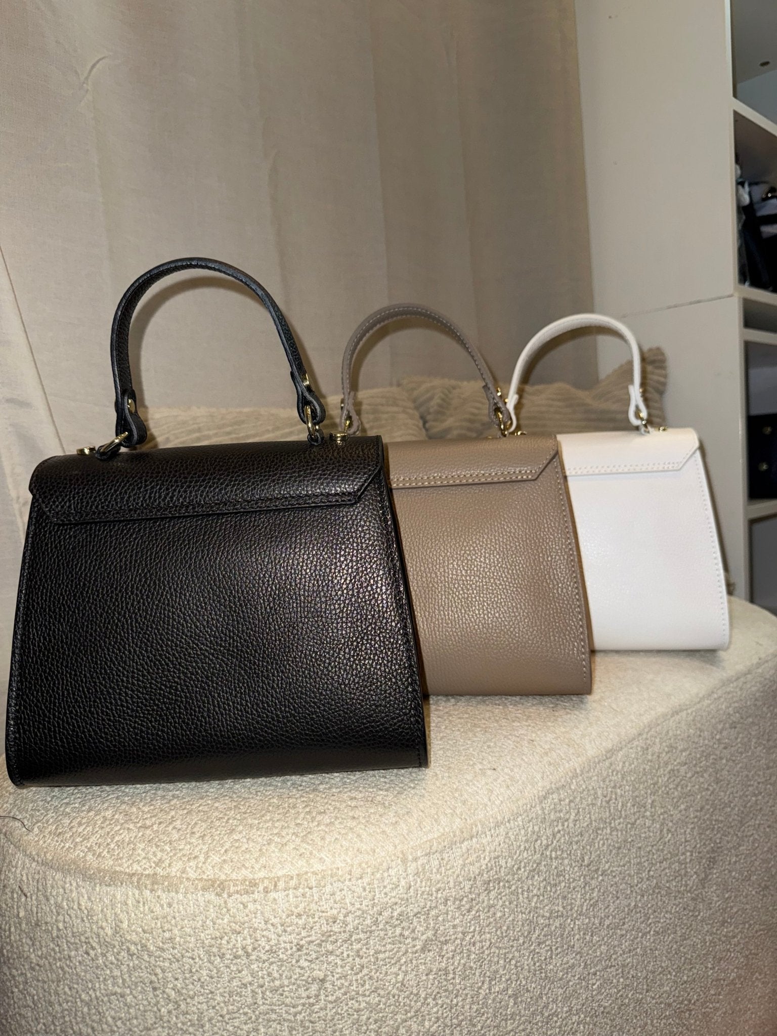 Basics Ledertasche