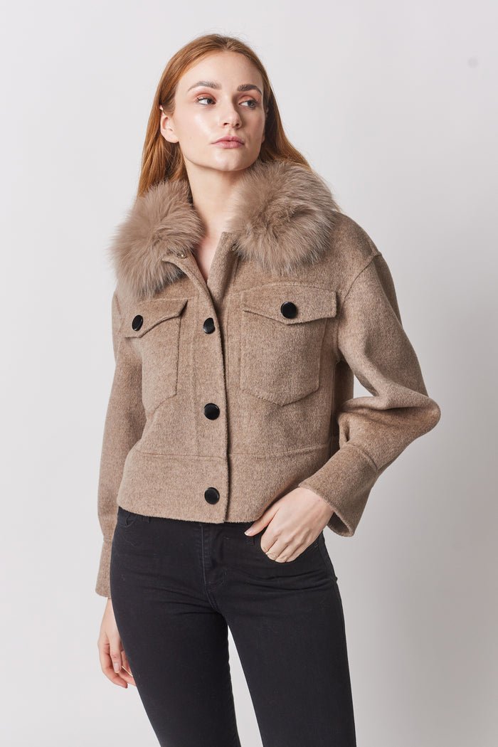 Camélia Col Doux Jacke