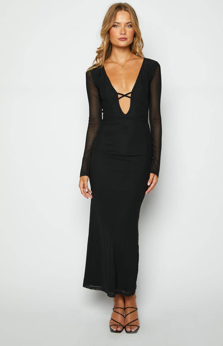 LÁ BELLE  Seraphie Deep Maxi Dress