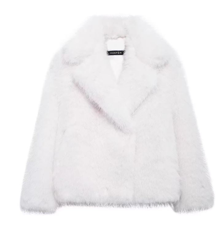 Virale Kunstfelljacke