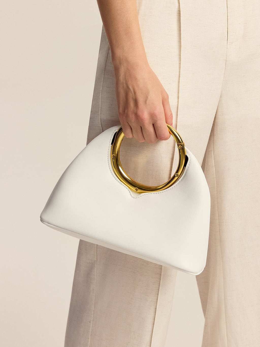Étreinte d'Or Clutch Bag