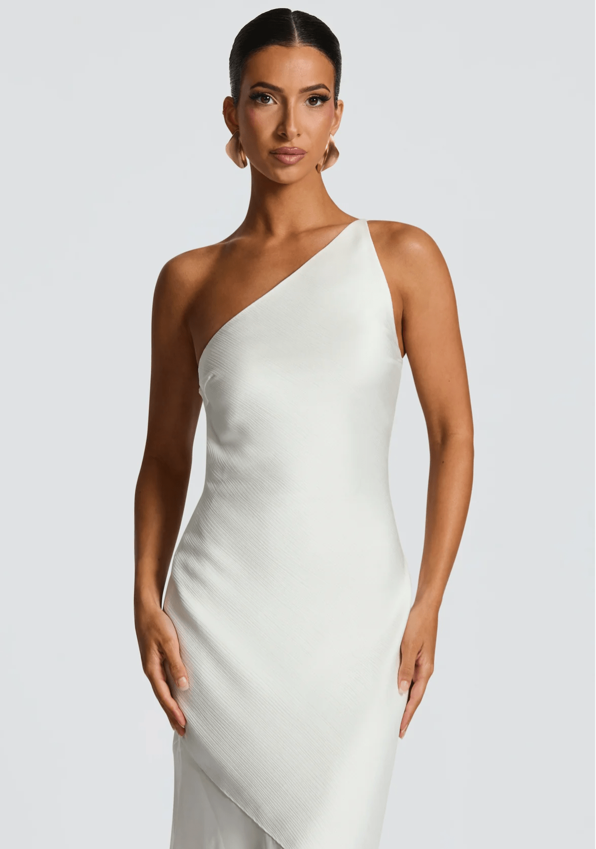 LÁ BELLE Aléthea Asym Maxi Dress