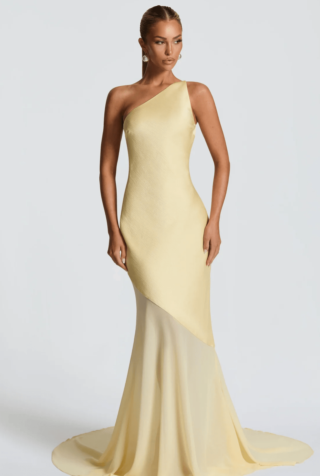 LÁ BELLE Aléthea Asym Maxi Dress
