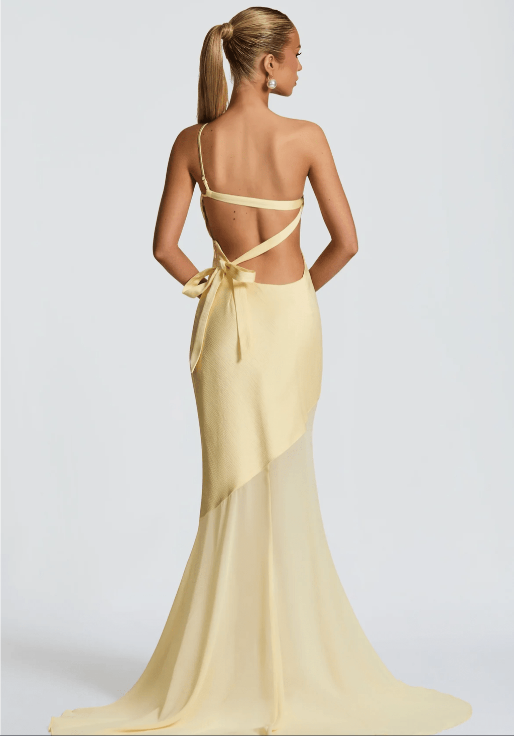 LÁ BELLE Aléthea Asym Maxi Dress