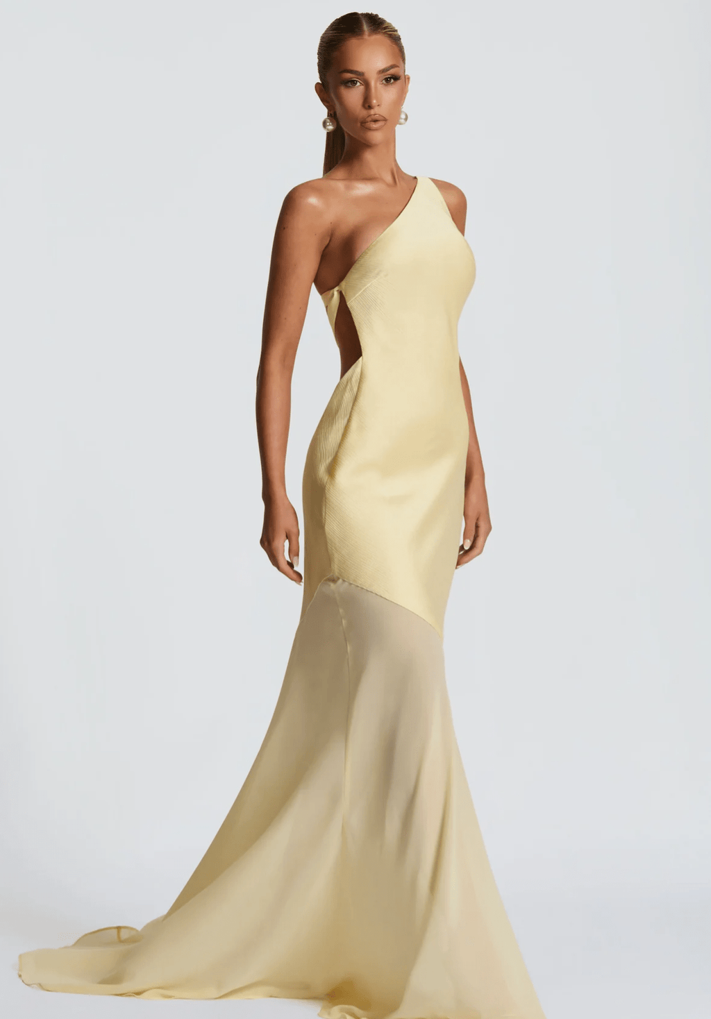 LÁ BELLE Aléthea Asym Maxi Dress