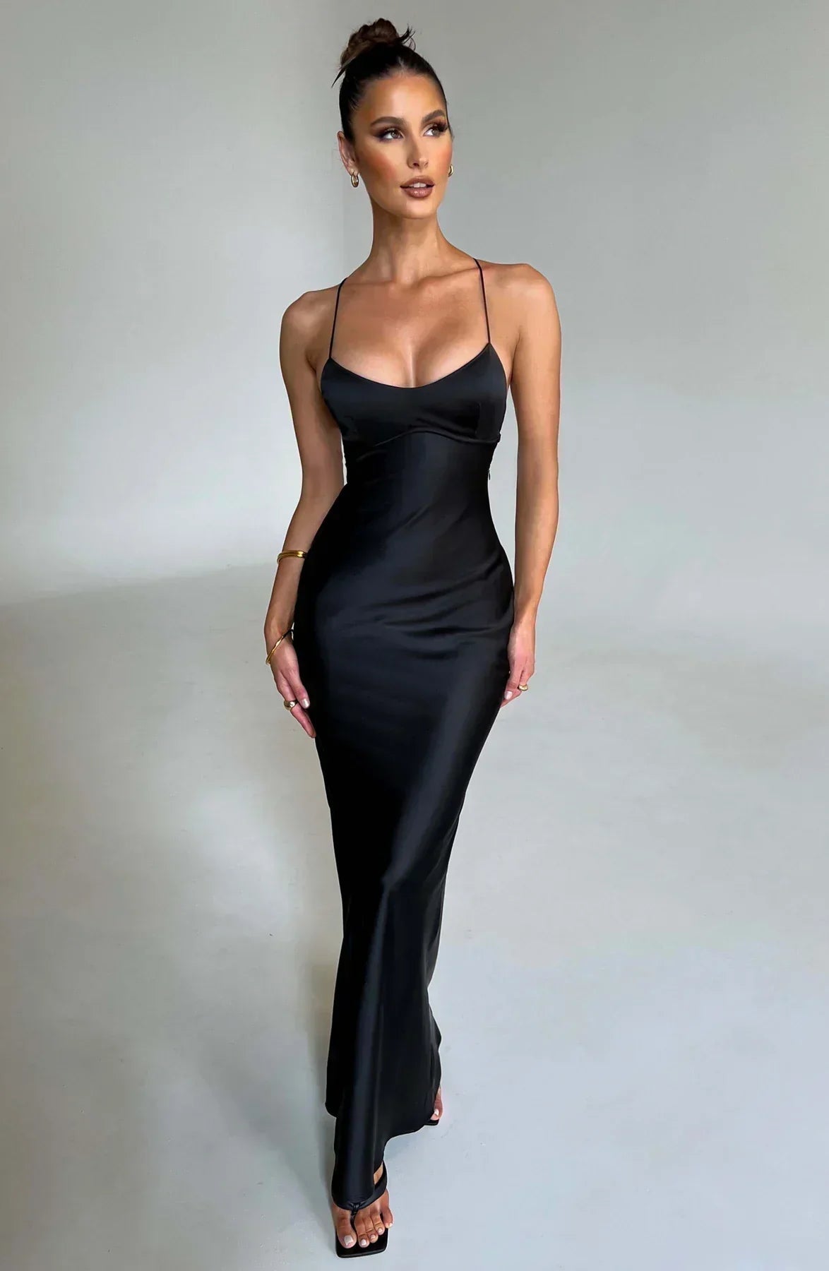 Velnoir™ L'Allure Saphire Maxi Dress
